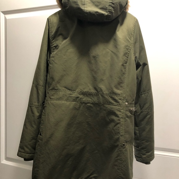 Women’s winter jacket - Picture 3 of 3